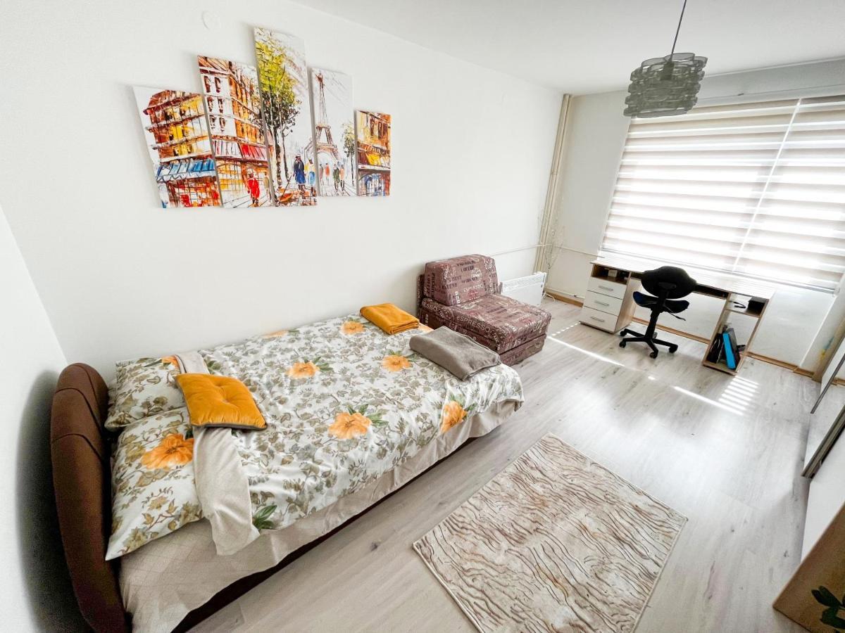 Sova Apartment Vârşeţ Exterior foto