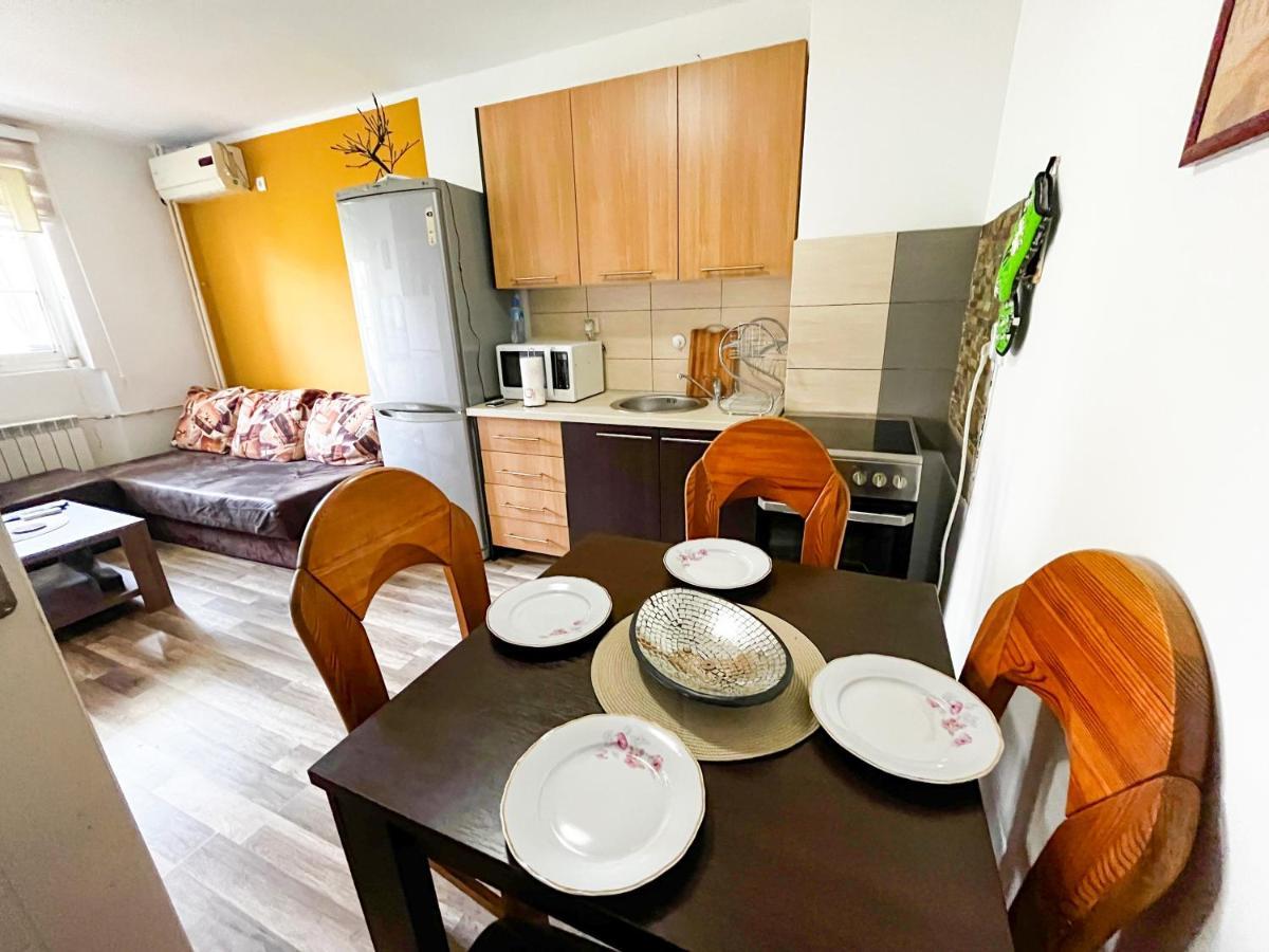 Sova Apartment Vârşeţ Exterior foto